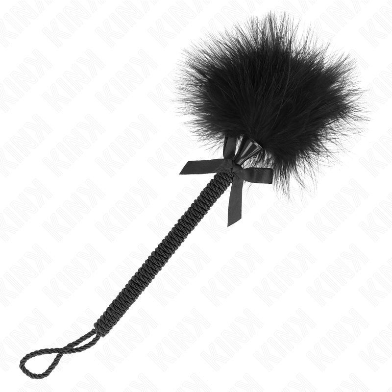 KINK - VARINHA DE CORDA DE NYLON COM PENAS DE CÓCEGAS E LAÇO PRETO 25 CM