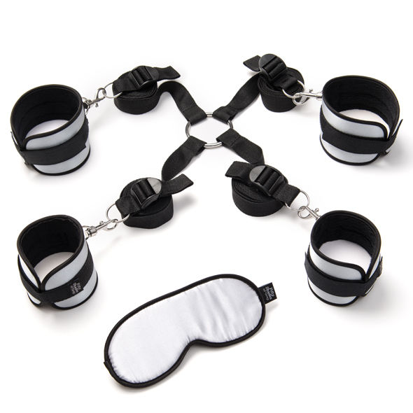 FIFTY SHADES OF GREY BED RESTRAINTS KIT